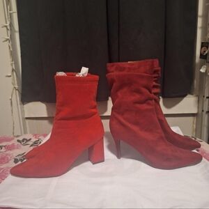 Rouge Helium Red Suede Heeled Boots